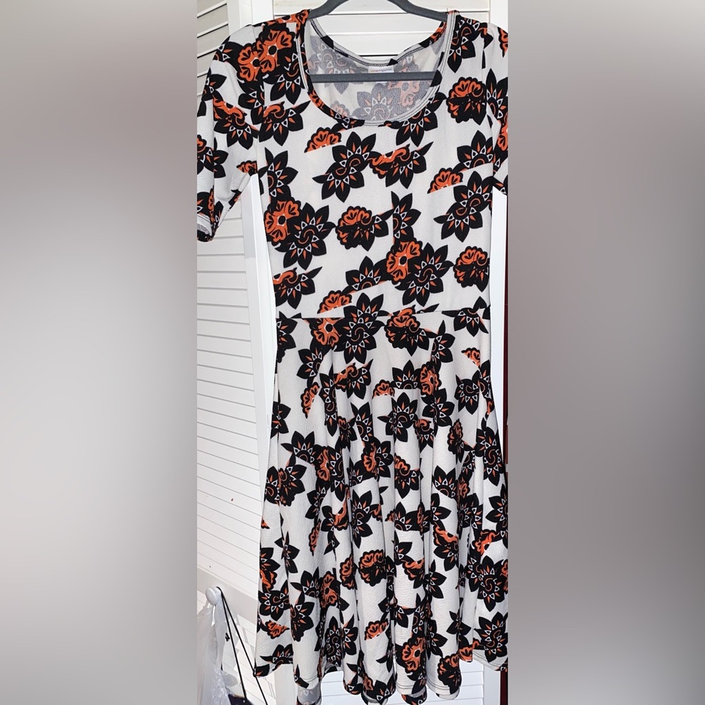 Gently used LulaRoe Nicole
